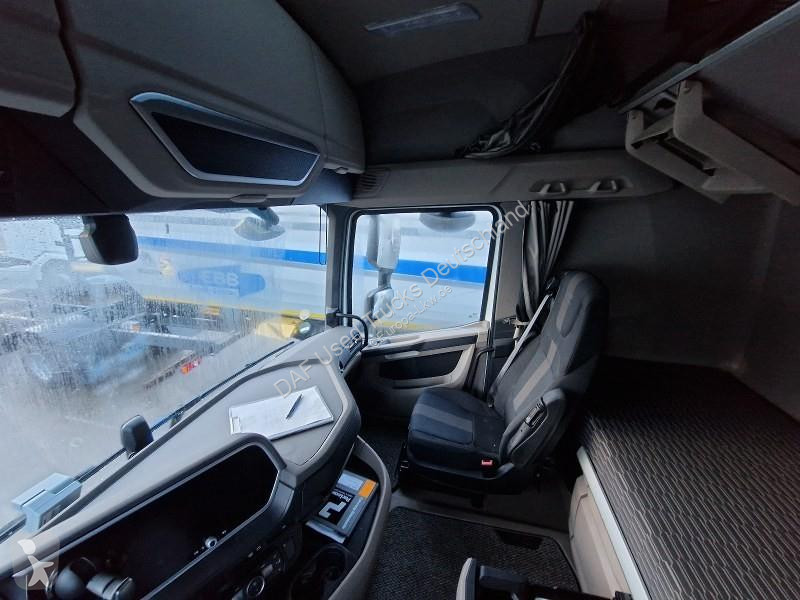 جرار DAF XG  FT 4X2
