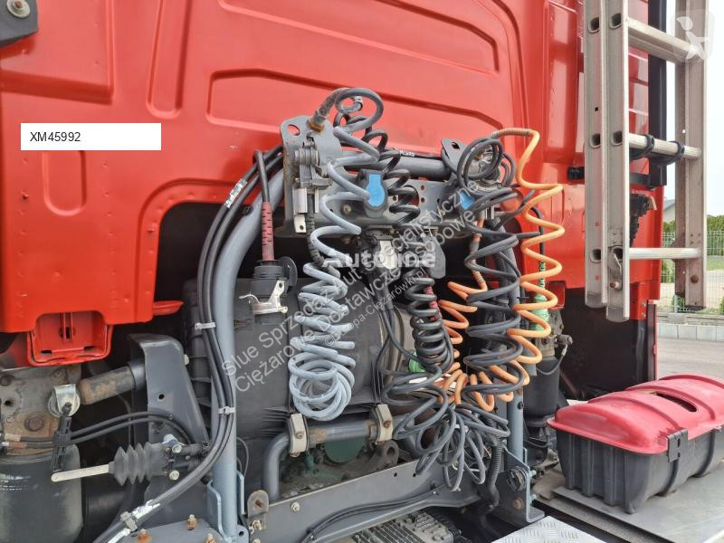 Влекач Volvo FH 420 ADR