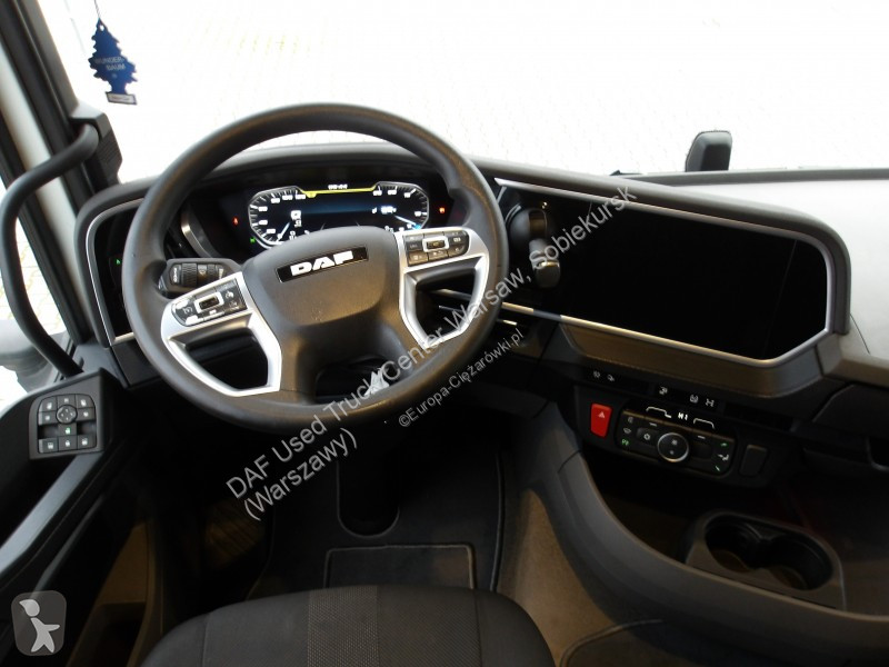 جرار DAF XFn  FT 4X2