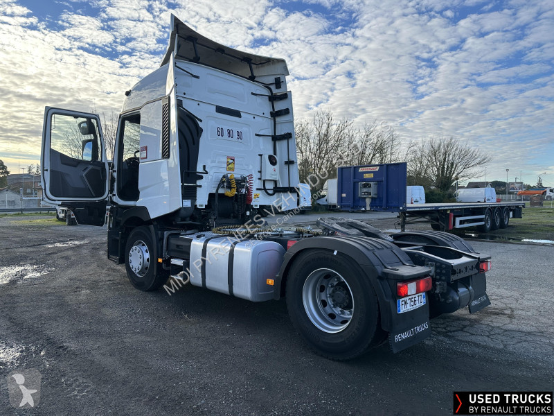 Trattore Stradale Renault