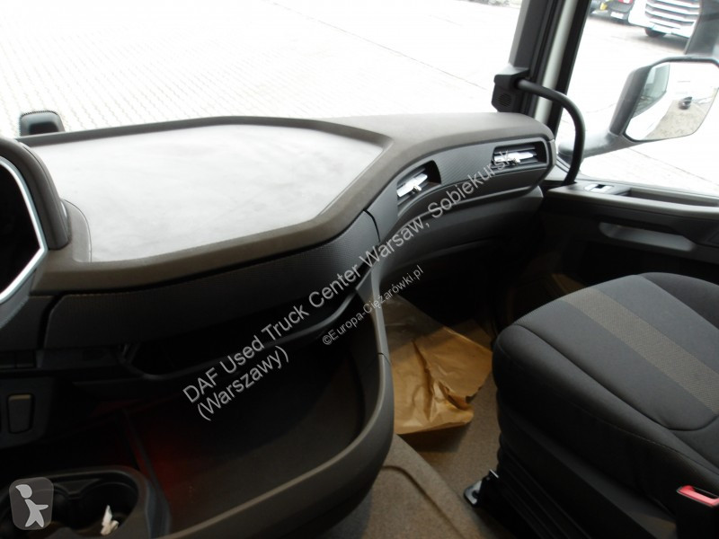 Tahač DAF XFn  FT 4X2