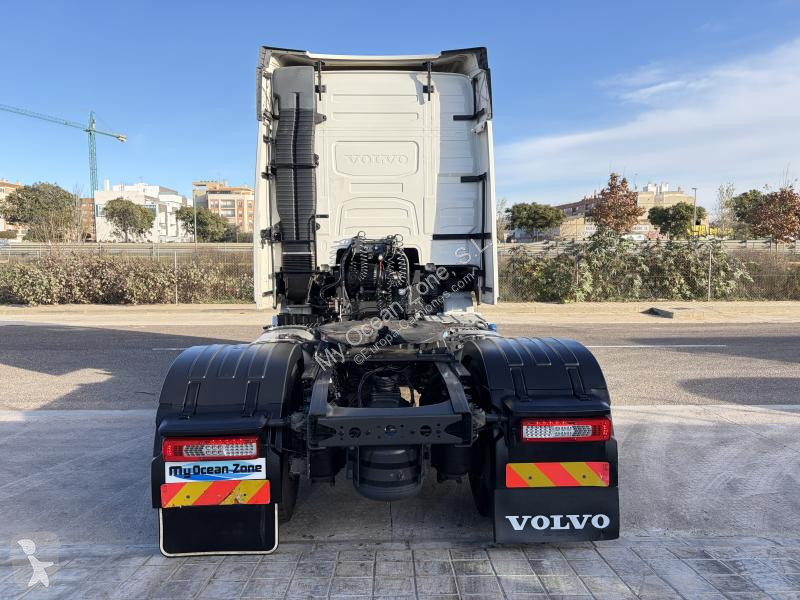 جرار Volvo 460 FH