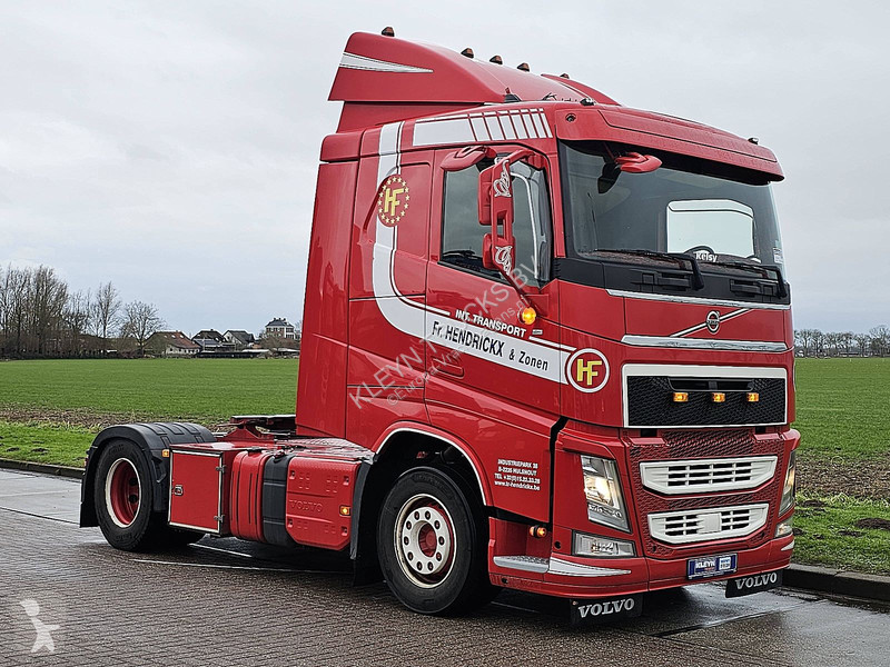 جرار Volvo 420 LNG GAS 1ST OWNER