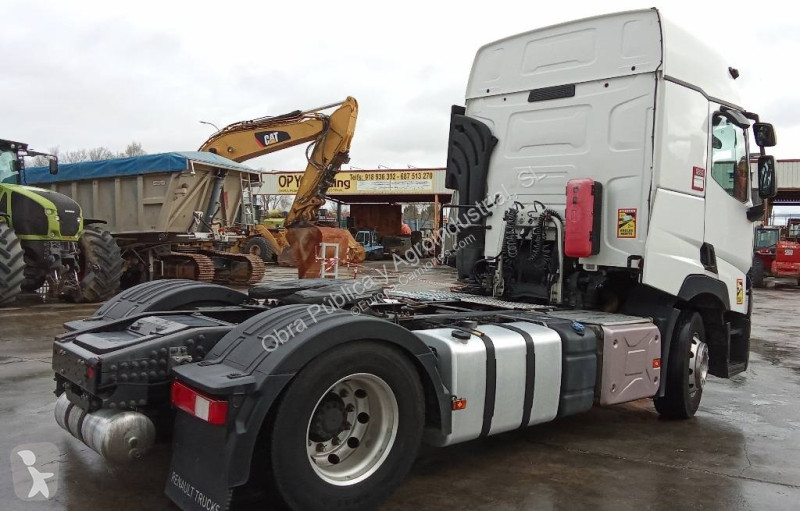 جرار Renault 480 T4X2 E6