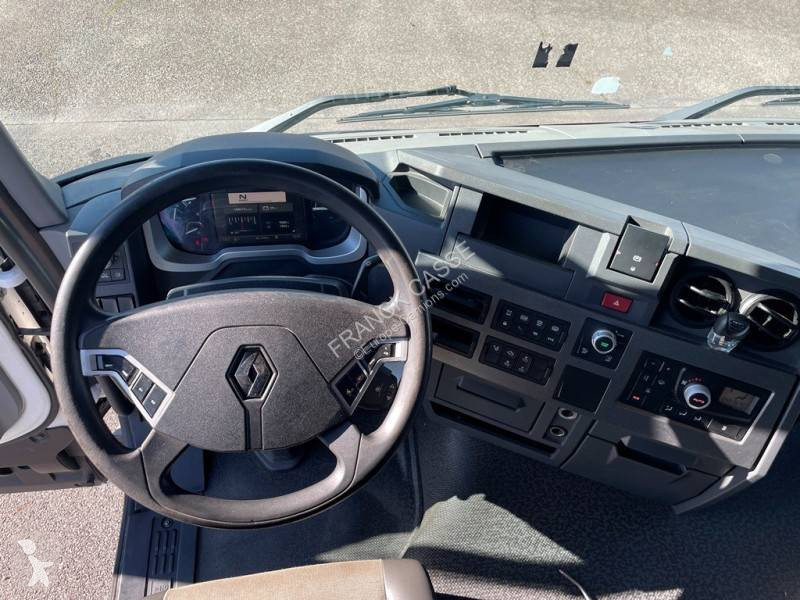 جرار Renault