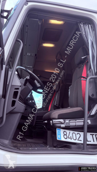 جرار Renault