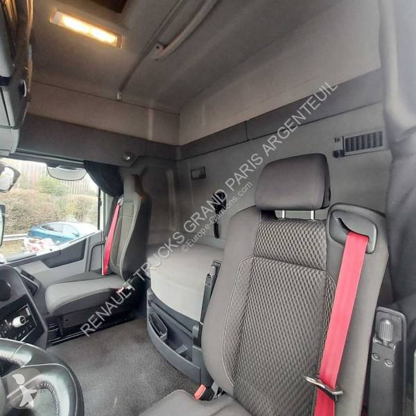 جرار Renault