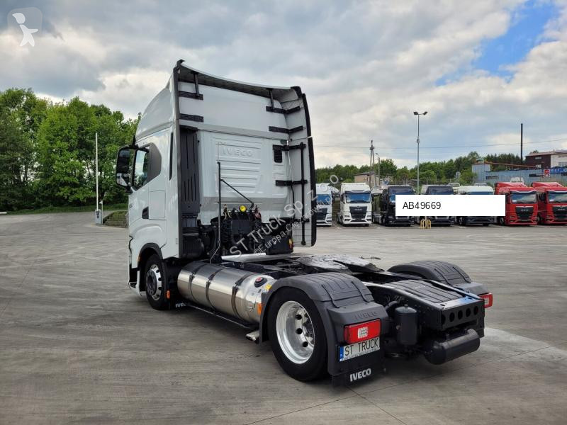 جرار Iveco