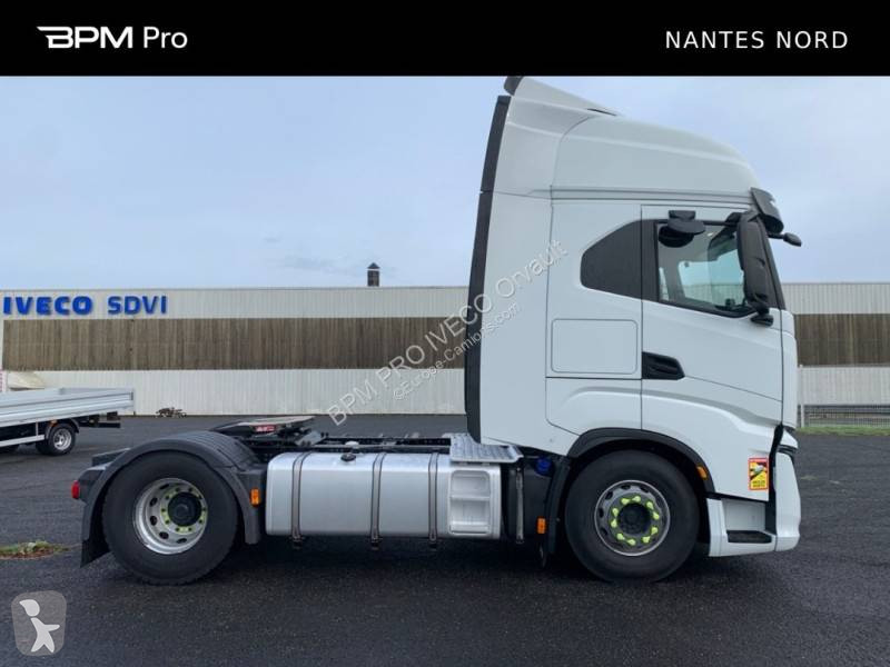 جرار Iveco