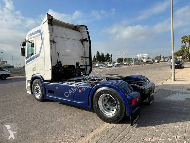 Tahač Scania 500