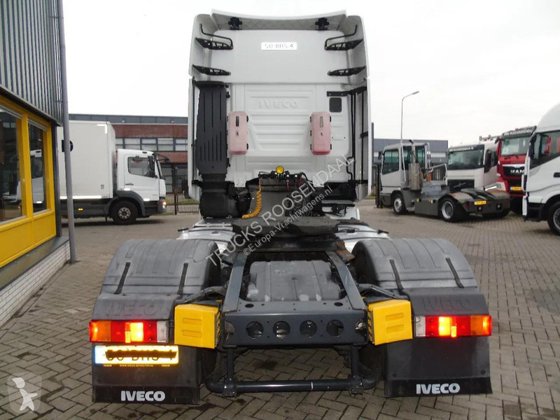 Iveco 420 + EURO 6 + SPOILER tractor unit