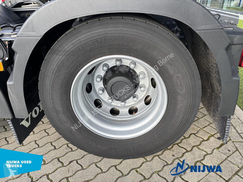 جرار Volvo 460 Aero 6x2/4 I-Save + I-Park
