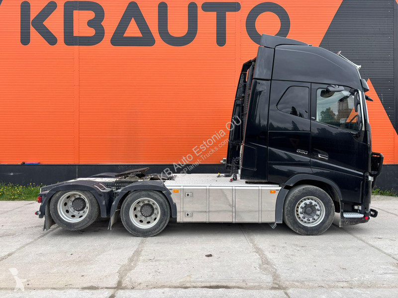 Cabeza tractora Volvo 650 6x2 GCW 70 ton /...