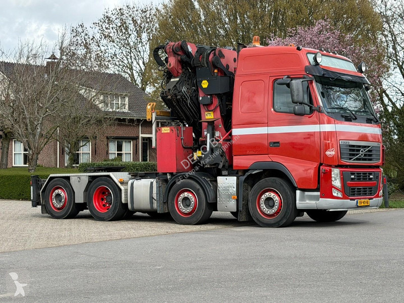 Traktor Volvo FH 8x2 CRANE PALFINGER...
