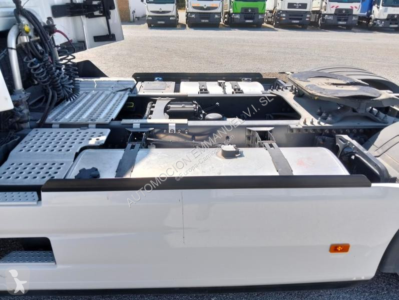 جرار Renault 520 EVO
