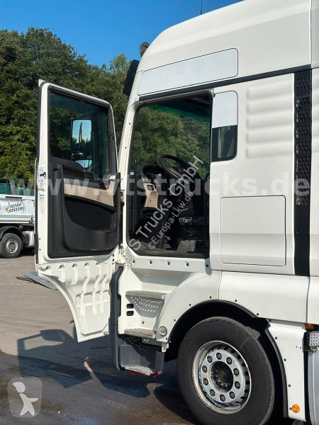جرار MAN 26.500 6x2 Blatt-/Luft