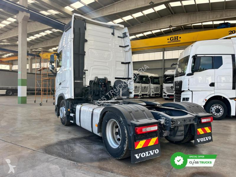جرار Volvo FH 460 Globetrotter XL Retarder i-Save