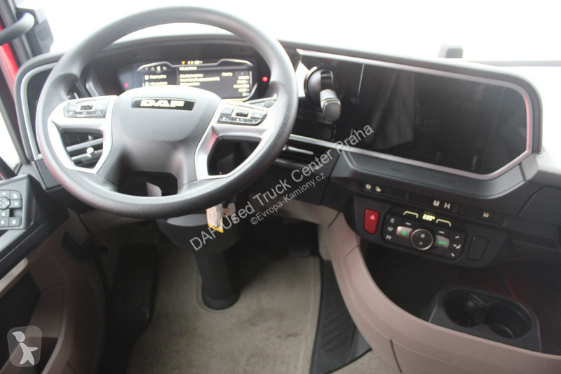 Tahač DAF XG  FT 4X2