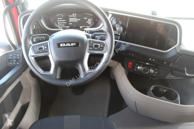 جرار DAF XG  FT 4X2