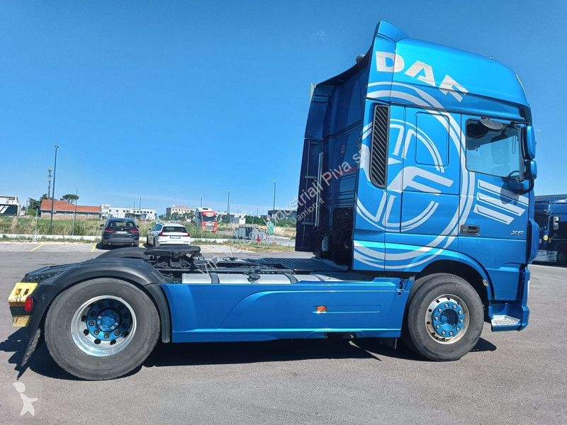 جرار DAF XF 530 FT