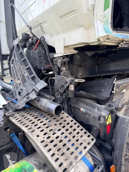 جرار Iveco