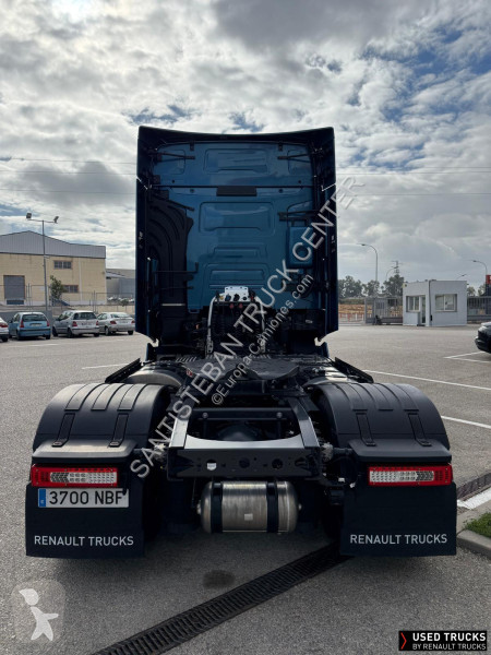جرار Renault