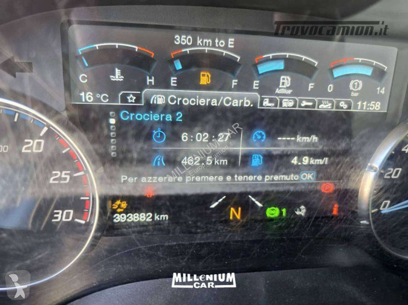 جرار Ford FORD FMAX 500 AUTOM RETARDER PRESA DI...
