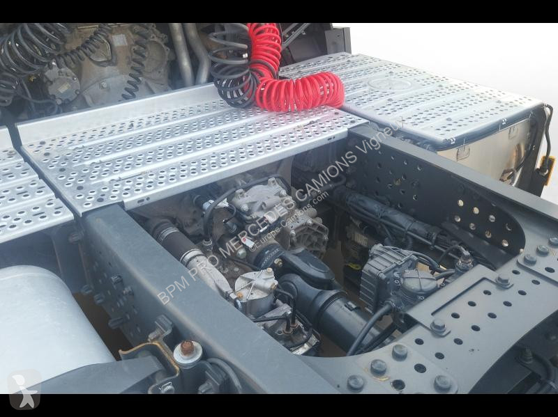 جرار Mercedes II 1842 StreamSpace 2.3m 6