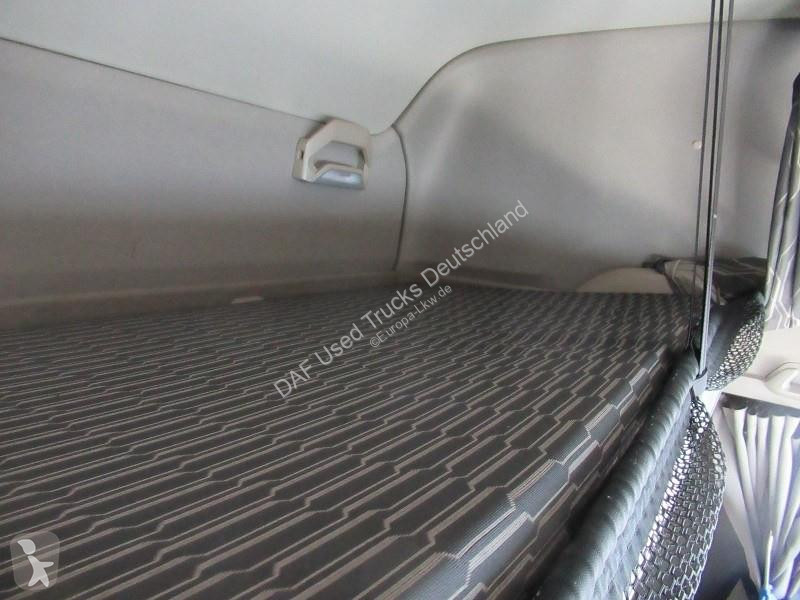 جرار DAF XG  FT 4X2