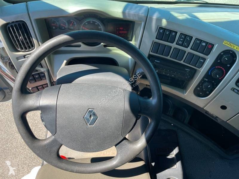 جرار Renault