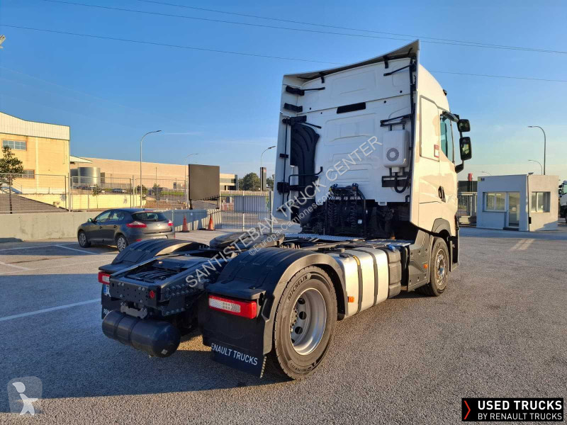 جرار Renault
