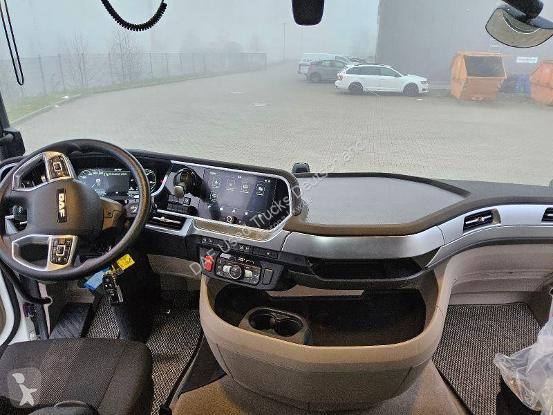 Nyergesvontató DAF 480 FT 4X2
