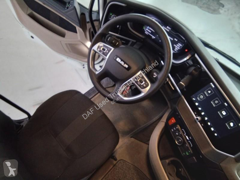 جرار DAF XG  FT 4X2