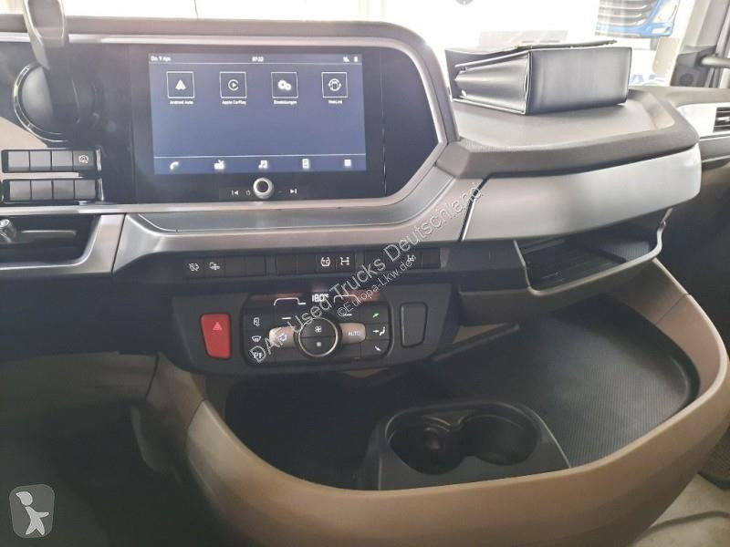Trekker DAF 480 FT 4X2