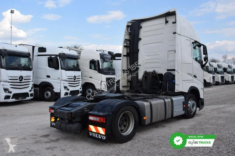 Tracteur Volvo 500 Globetrotter XL Varios