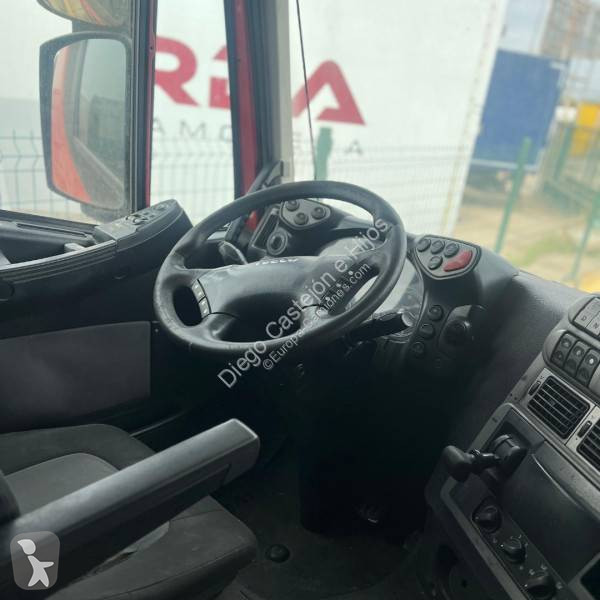 جرار Iveco