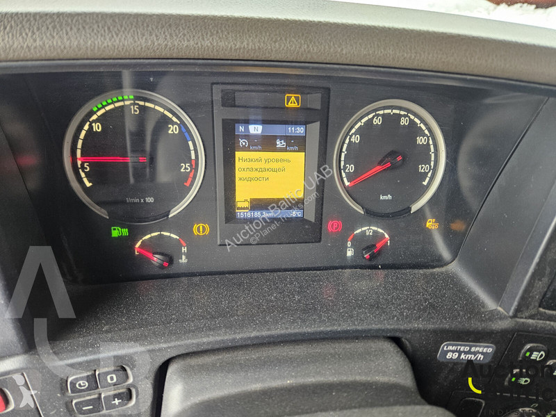 جرار Scania R4404X2MEB