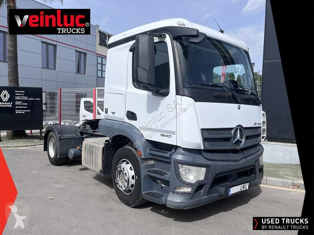 Nyergesvontató  Actros 18..