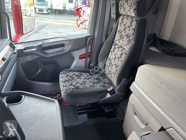 جرار Scania S 500 A4x2NB