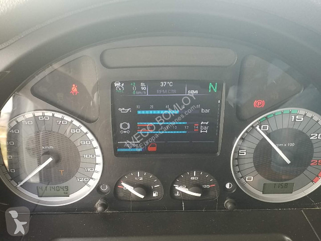 Iveco Stralis AS440S49T/P tractor unit