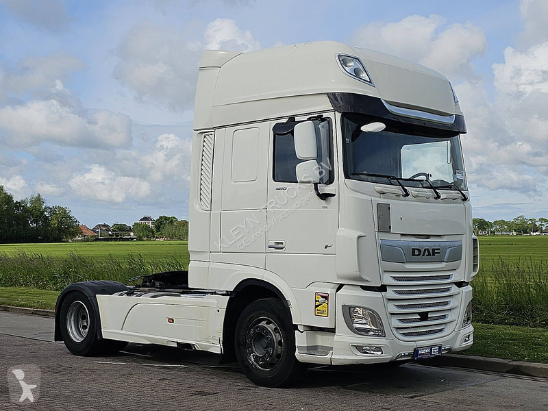 Nyergesvontató DAF 480