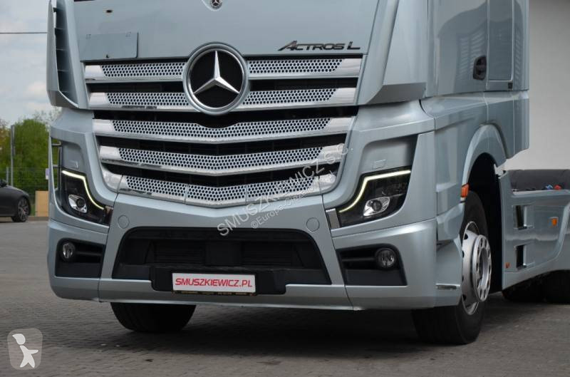 Влекач Mercedes