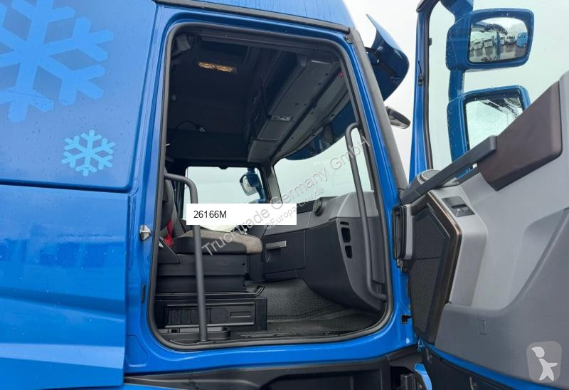 جرار Renault T460