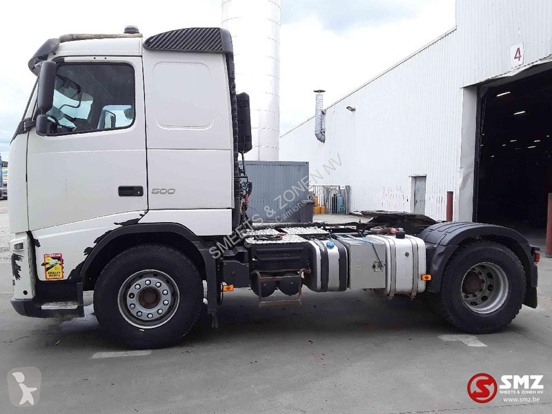 جرار Volvo 500