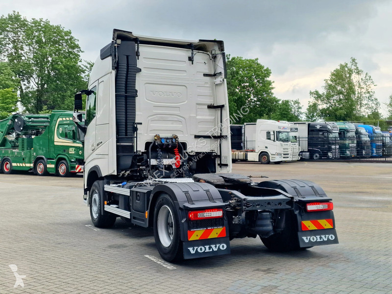 جرار Volvo 13460 Globetrotter 4x2 - Full...