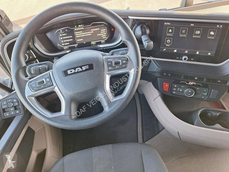 جرار DAF XG  FT 4X2