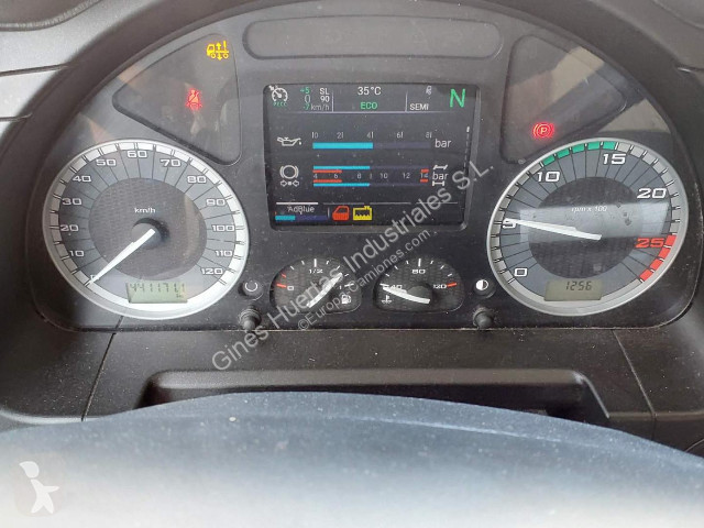 Iveco Stralis AS440S49T/P tractor unit