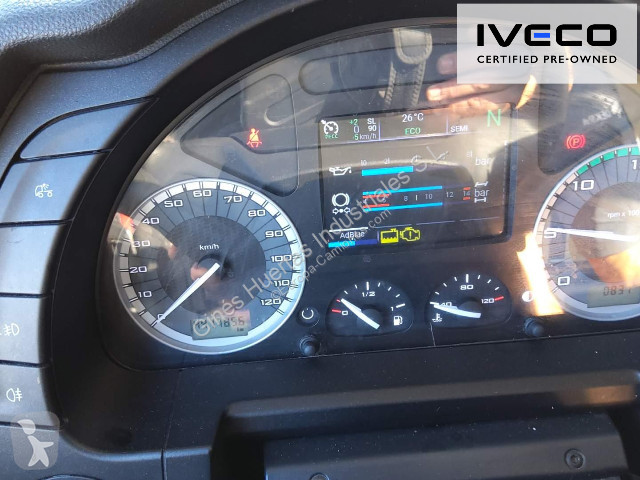 Iveco Stralis AS440S49T/P tractor unit
