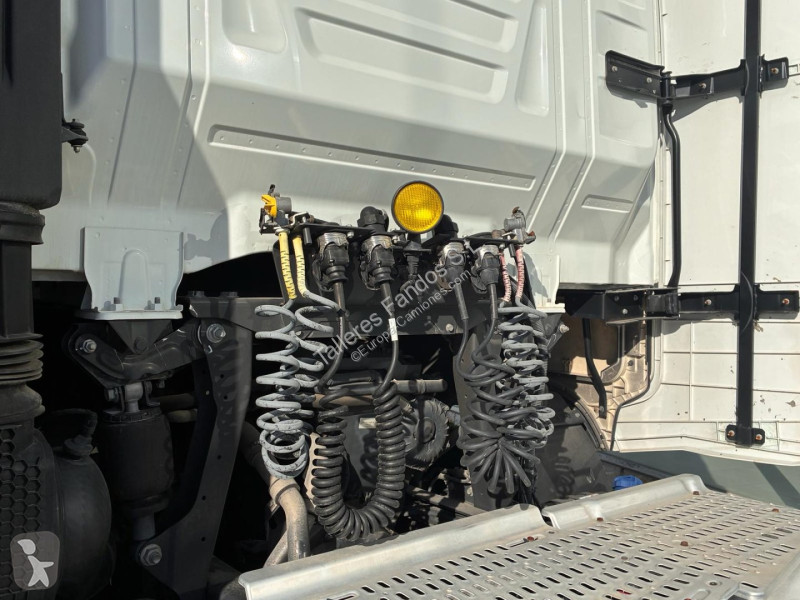 Tracteur Iveco  490 AUTOM INTARDER, 24 MESES DE...