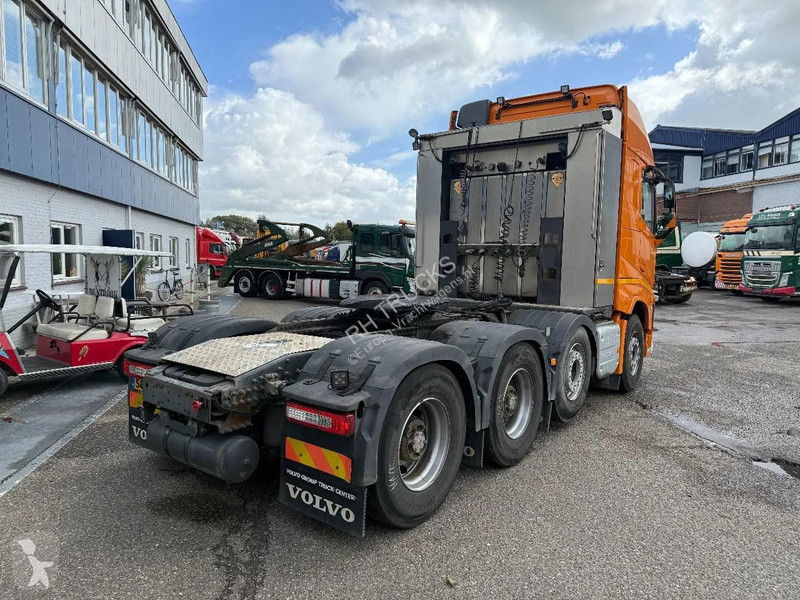 جرار Volvo 4 540 - 8X4 - 700410 KM - INTARDER